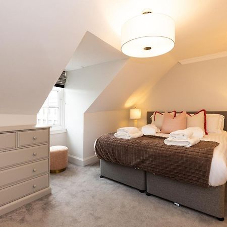 Righ Properties - Luxurious City Centre Three Bedroom Apartment Эдинбург Экстерьер фото
